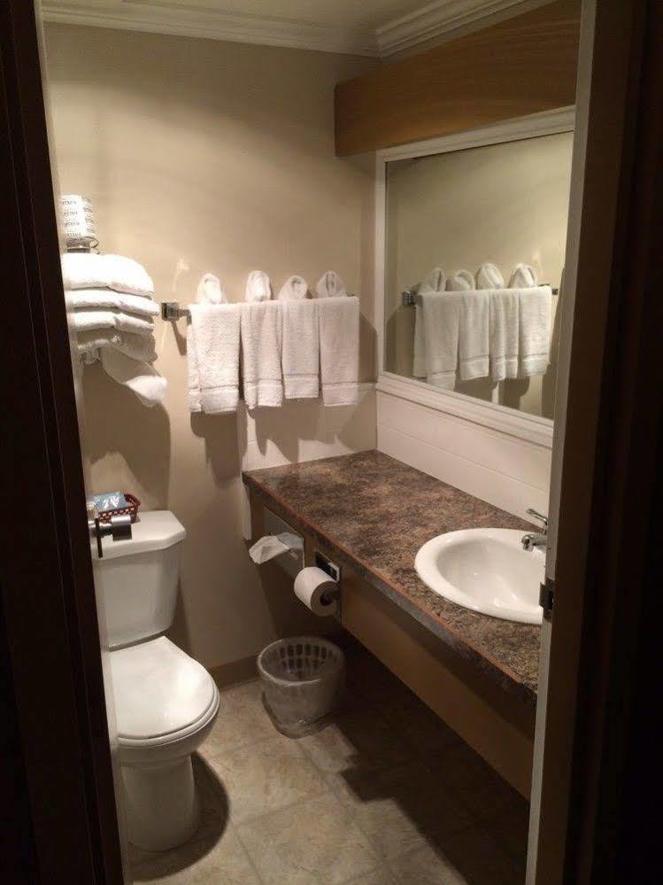 Logan Lake Lodge Zewnętrze zdjęcie